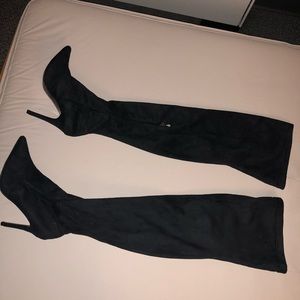 Black Knee high heel boots